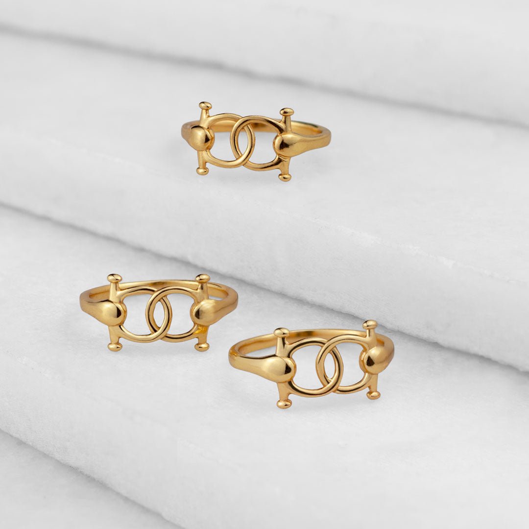 Talisman - Equestrian Horse Bit Bracelet in Gold Urban-Equestrian