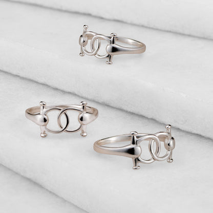 Talisman - Horse Bit Equestrian Ring in Silver Urban-Equestrian