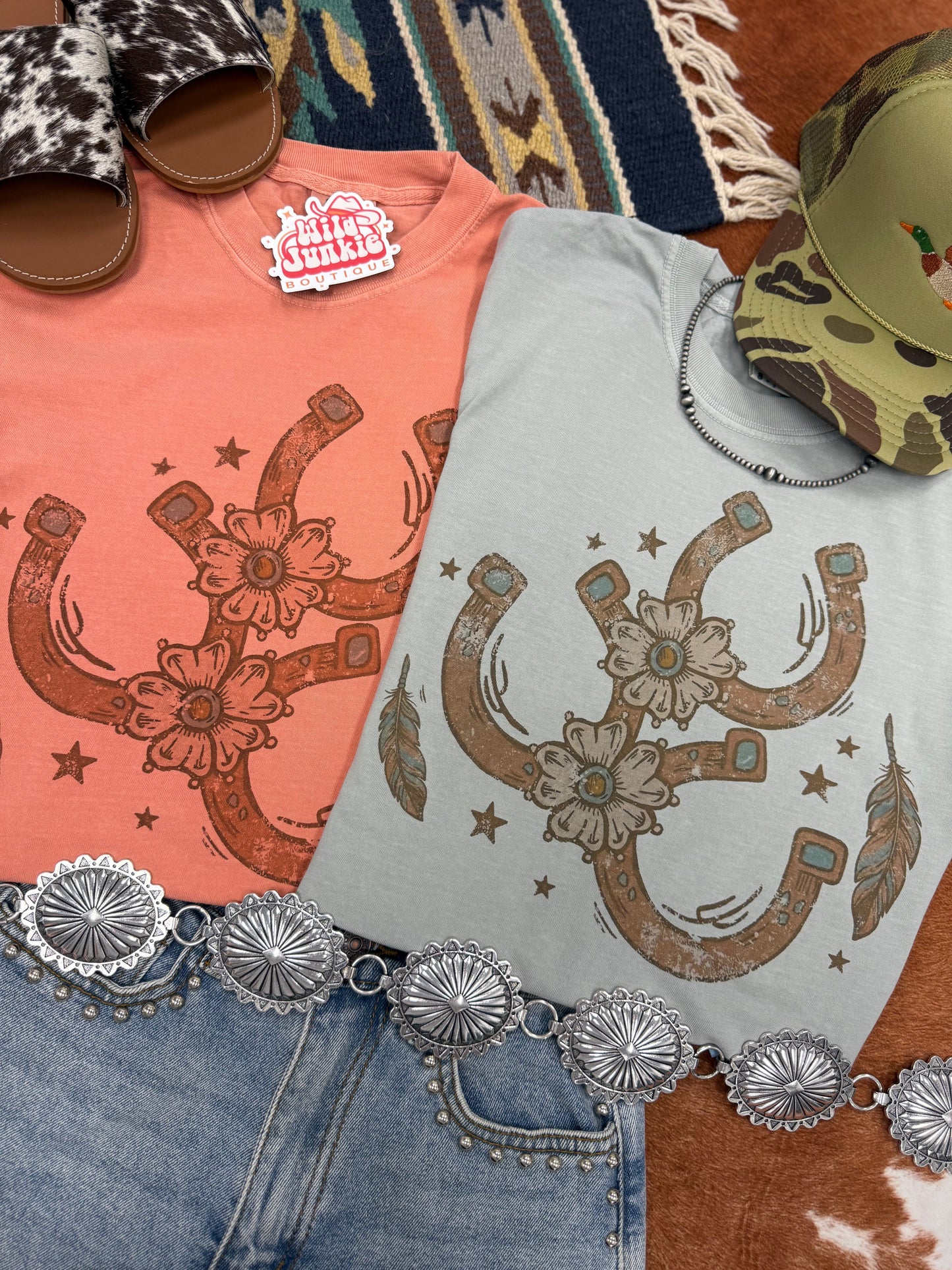 Floral Horseshoe Graphic Tee - Bay Wild Junkie