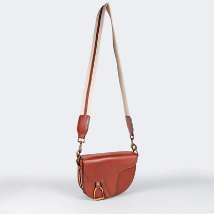Signature Saddle Bag - Luxury Leather Handbag in Cognac Urban-Equestrian