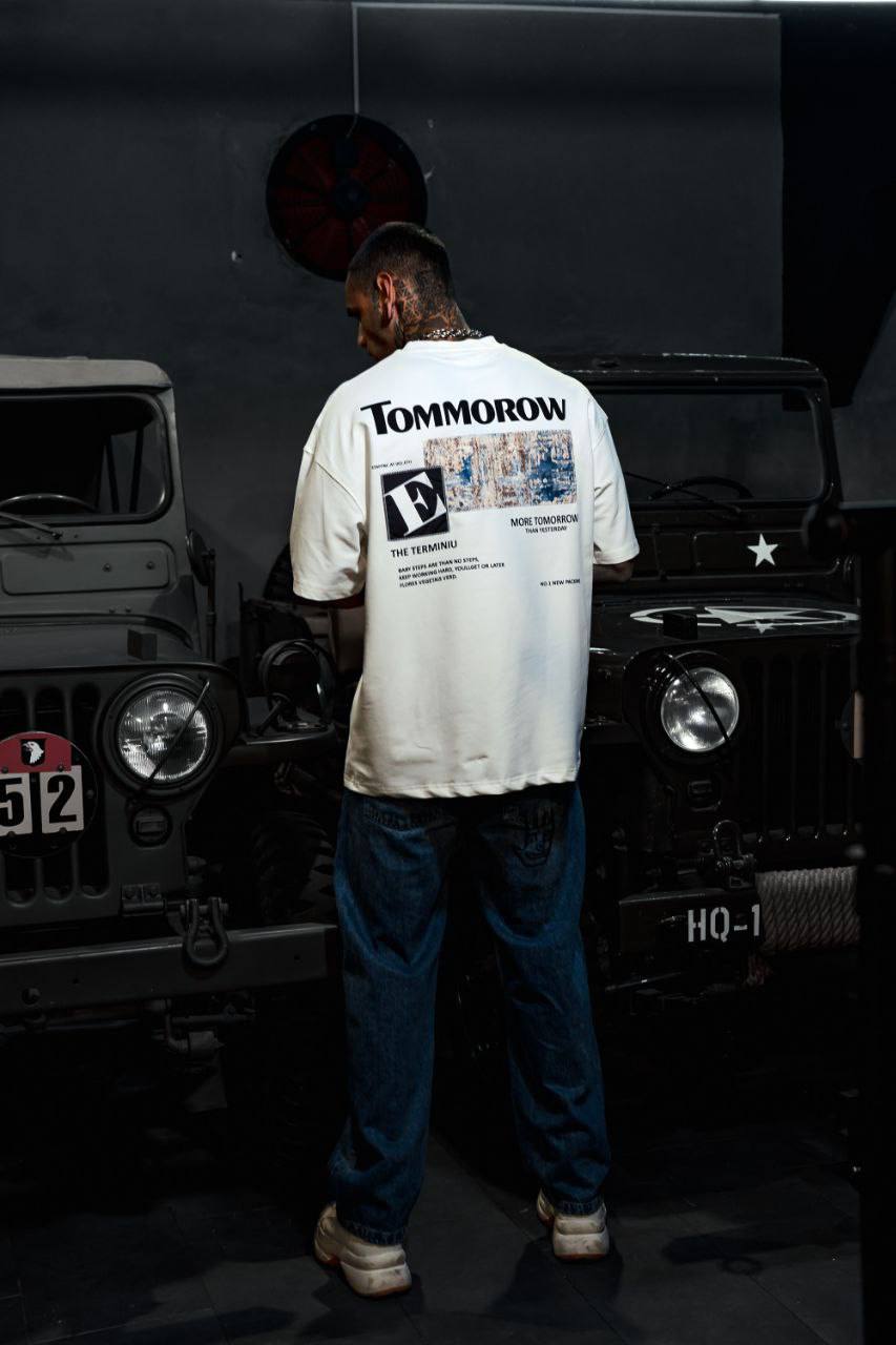Men's Oversize 'TOMMOROW' Graphic Tee - Abstract Streetwear Shirt Withinblack