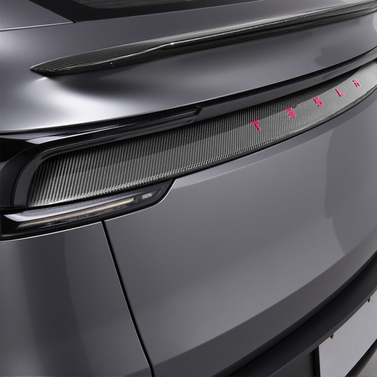 Trunk Tailgate Applique for Tesla Model Y Juniper - Real Dry Molded Carbon Fiber Tesery Official Store