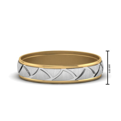 Triangular Pattern Band Fascinating Diamonds
