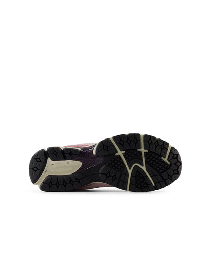 New Balance Womens 2002R Sneakers - Passion Fruit Denim Exchange