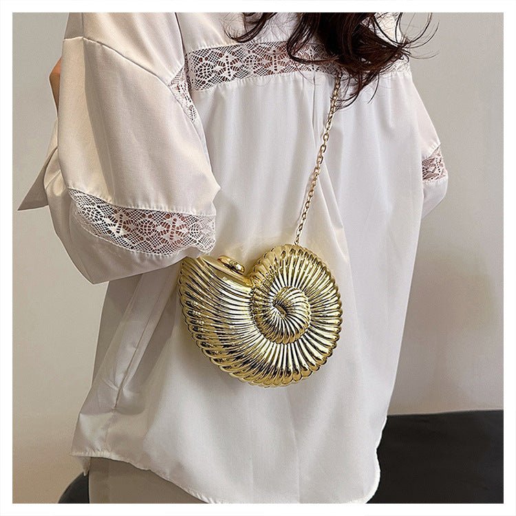 Unique Chic Conch Shell Inspired Clutch Bag (MAC311) Mariam's Collection