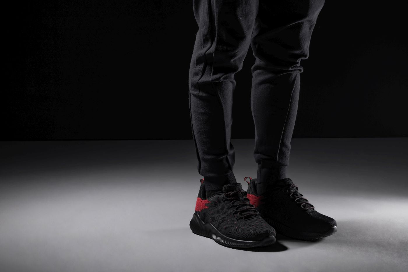 CALTO - Q215 - 2.8 Inches Taller (Black/Red) - Ultra Lightweight Tallmenshoes.com