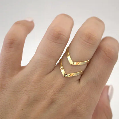 Adjustable Double V-Shape Women's Ring
