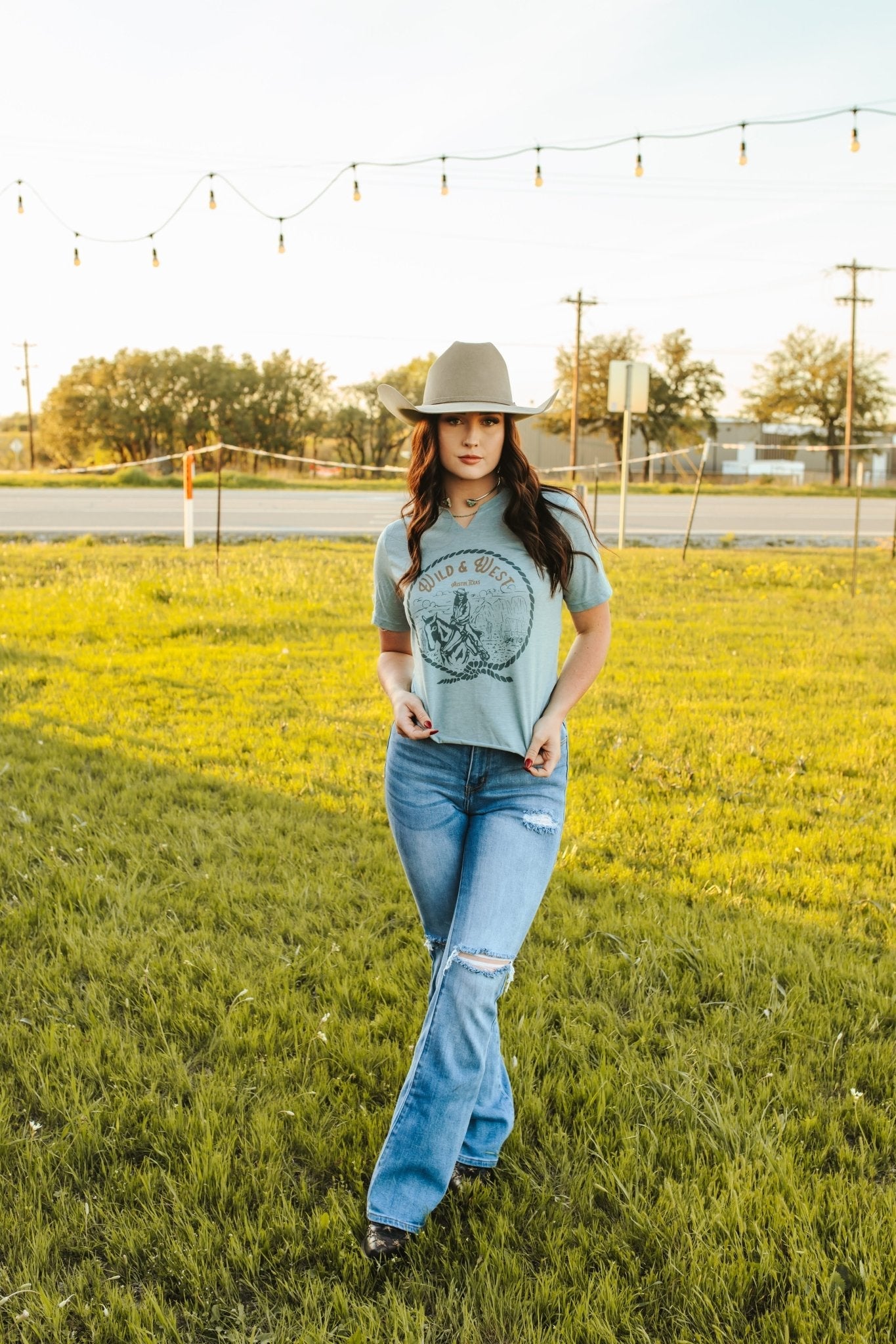 Wild & West Raw Cut Hem and V-neck Graphic Tee Wild Junkie