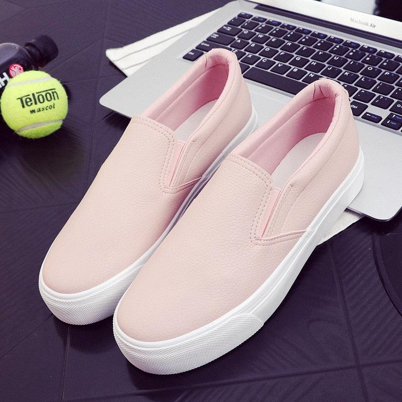 Women Leather Espadrilles Spring Trend Casual Flats Sneakers New Fashion Comfort Slip-on Platform Vulcanized Shoes Women Casual Fashionable Sports Espadrilles Stevvex