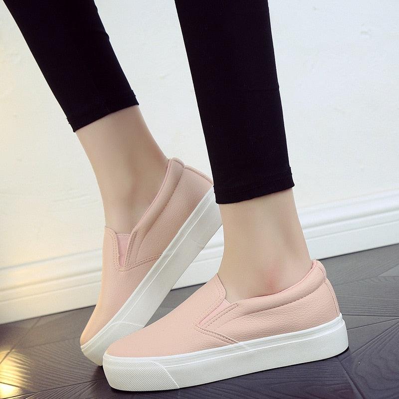 Women Leather Espadrilles Spring Trend Casual Flats Sneakers New Fashion Comfort Slip-on Platform Vulcanized Shoes Women Casual Fashionable Sports Espadrilles Stevvex