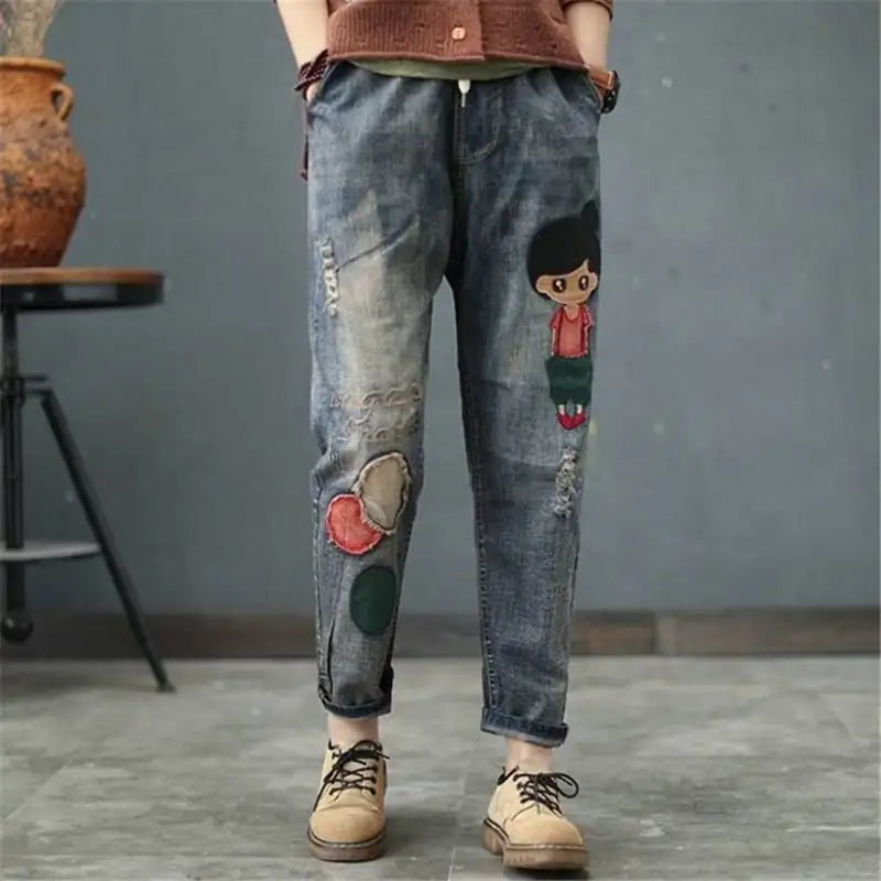 Comfortable Women's Wide Leg Jeans with Elastic Waist