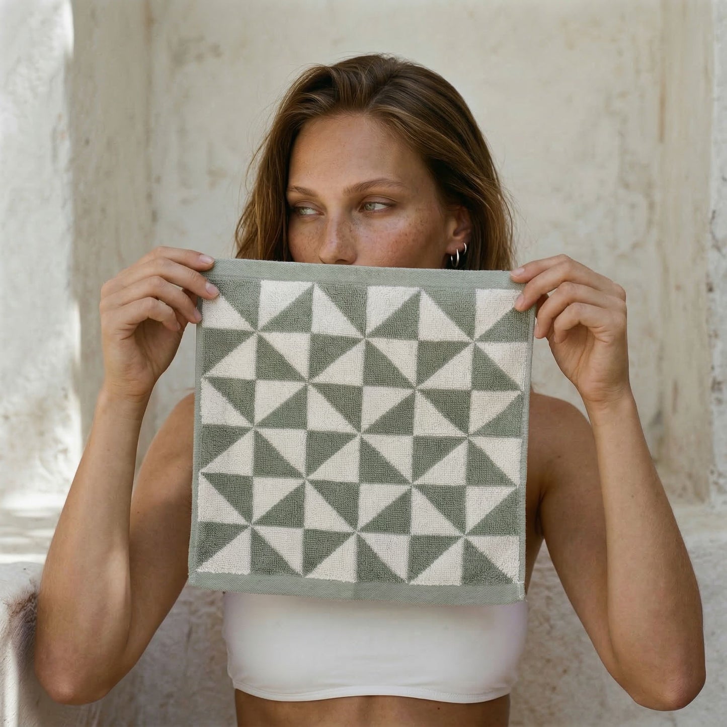 Umbra Beach Towel Italic